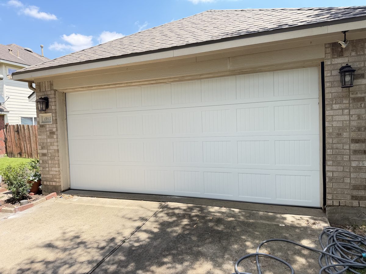 Garage door installation in Houston by Solo Garage Door Services