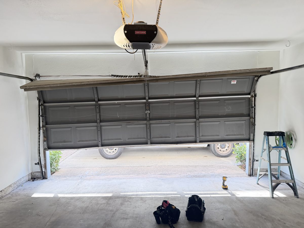 Garage door repair in Houston by Solo Garage Door Services